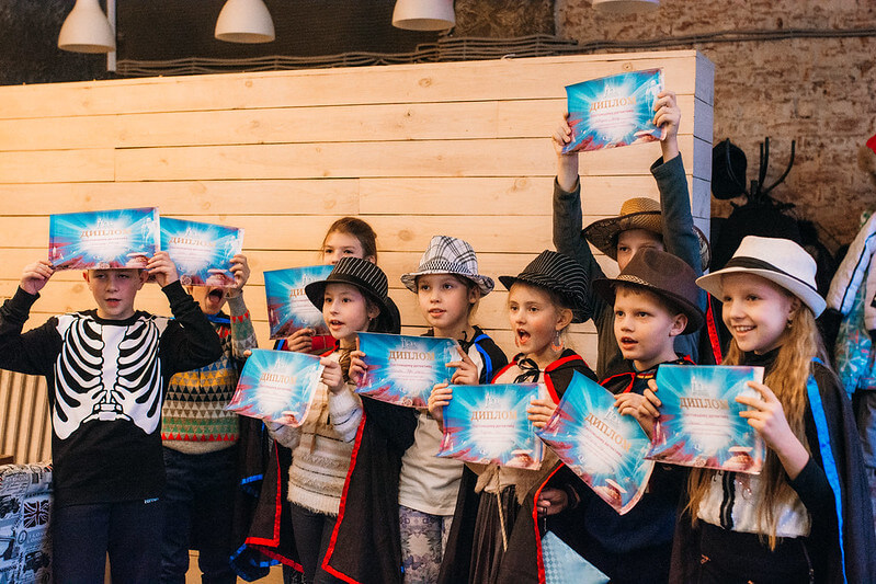 Как отметить Новый год классом — идеи для младших школьников в Новокузнецке